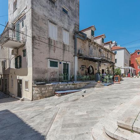 Heritage Palace Listun Makarska Exterior photo